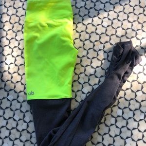 ALO yoga goddess legging